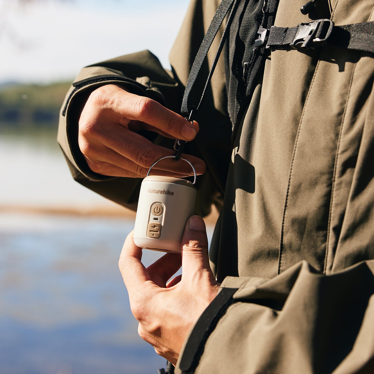 Naturehike - Wind-Mini bomba de ar para infláveis com lâmpada