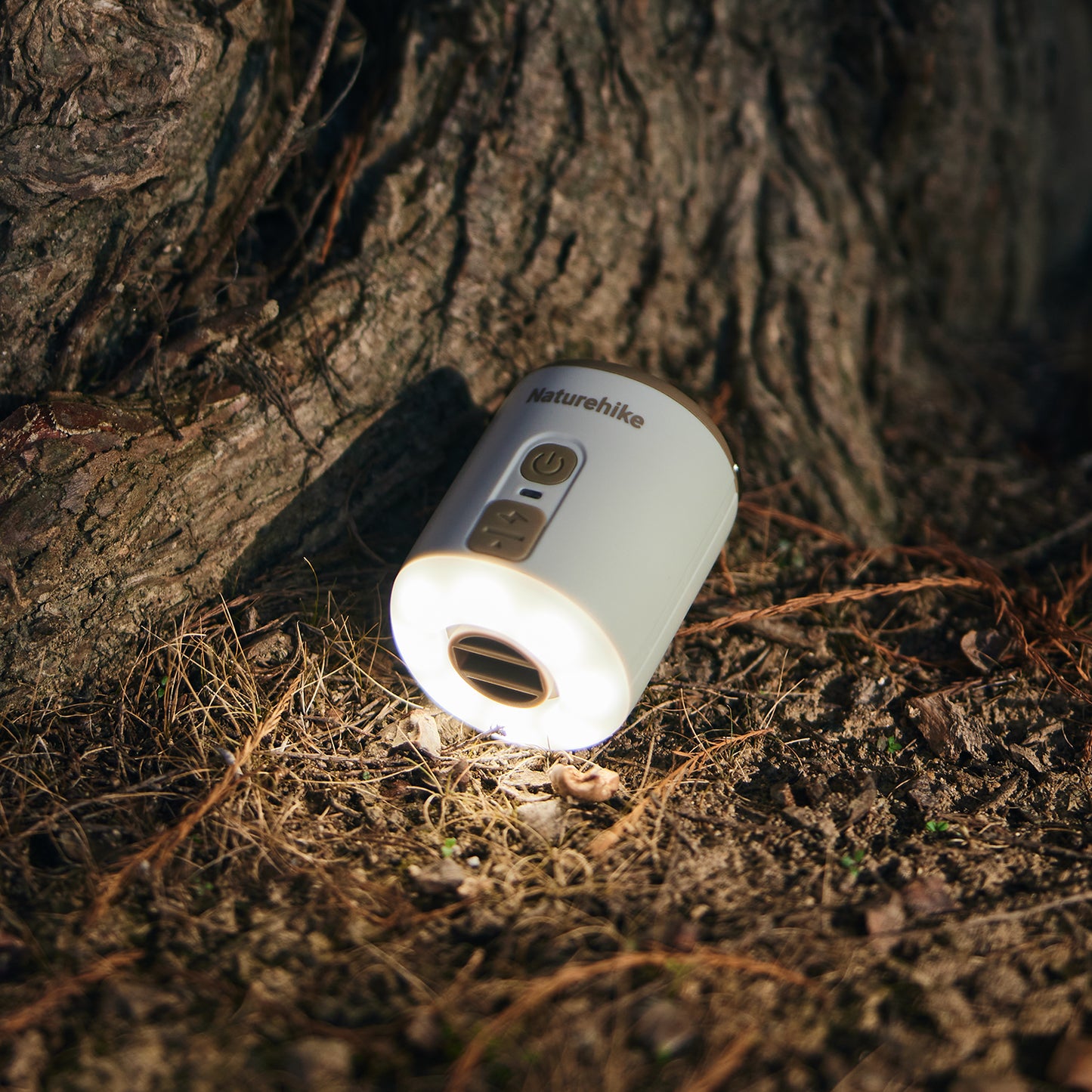 Naturehike - Wind-Mini bomba de ar para infláveis com lâmpada